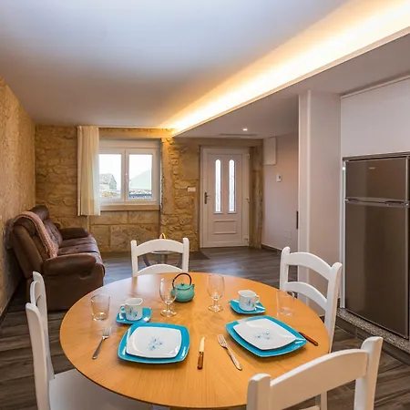 Curras En Tourinan Apartment *